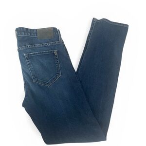 True Grit Whiskey Slim Straight size 32